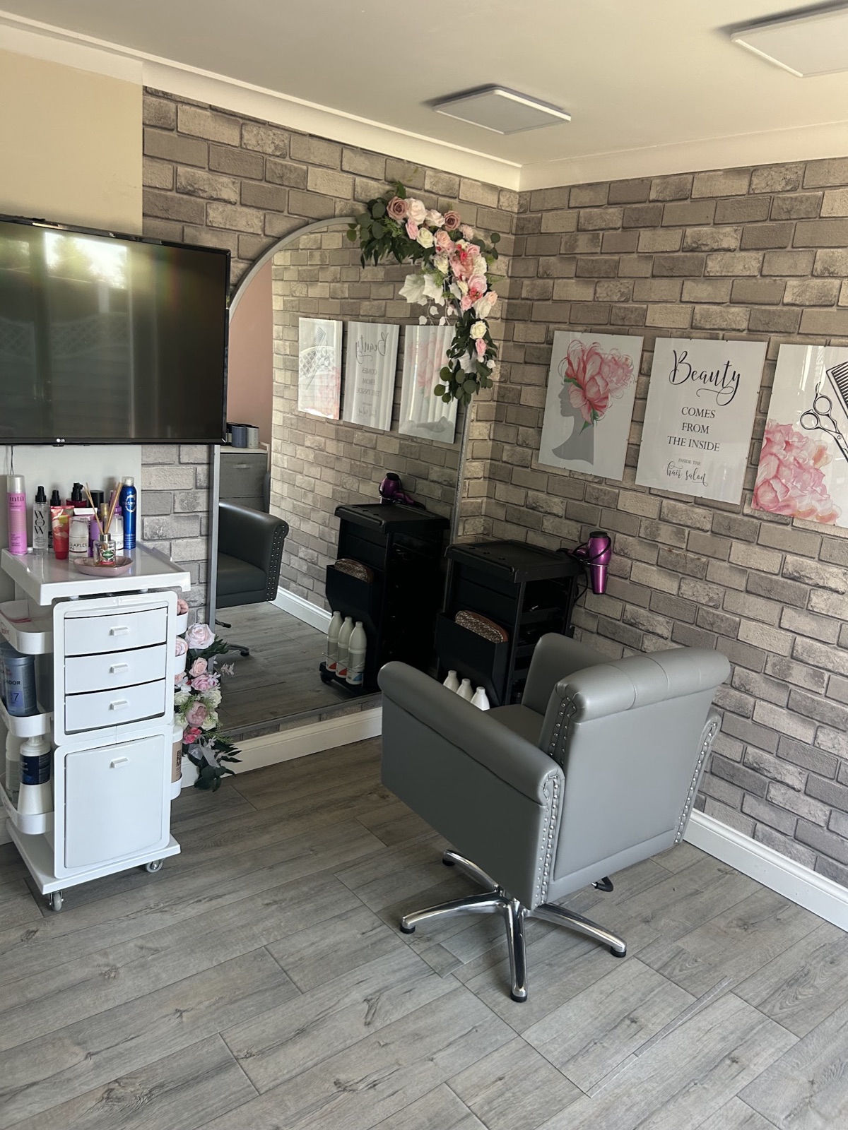 Glam Hair By Jo in Hornchurch London